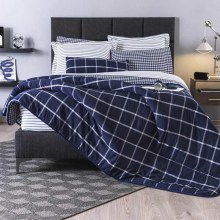 Vianney-Chicago-Queen-Size-Comforter-Set-Trendy-Room-Decor-1